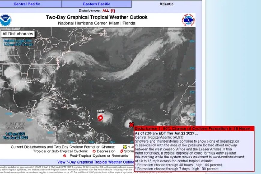 US Hurricane Center predicts 90% chance of cyclone passing through Cape ...