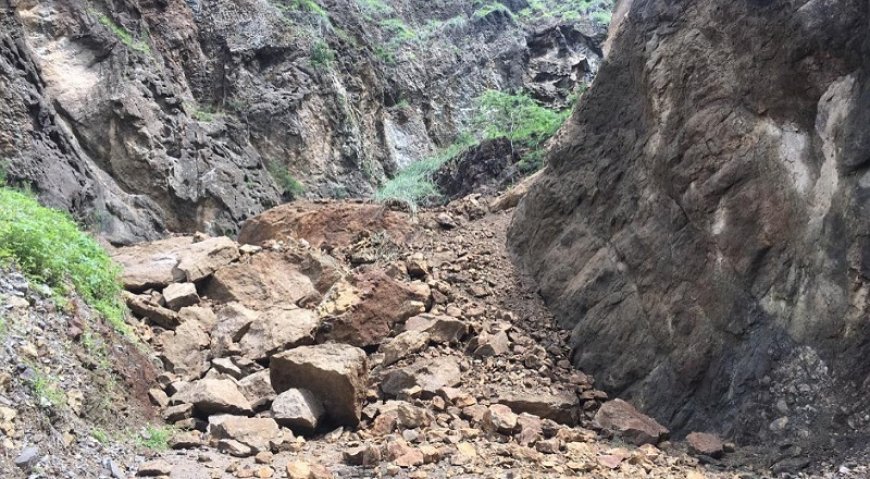 Brava: Chuva provoca derrocada e deixa comunidade Fajã d´Água novamente isolada