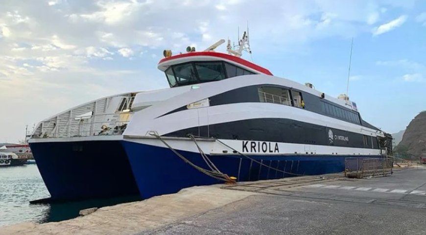 Ilha do Sal: Embate do navio Kriola no cais do porto da Palmeira obriga ao cancelamento de viagens programadas para três ilhas